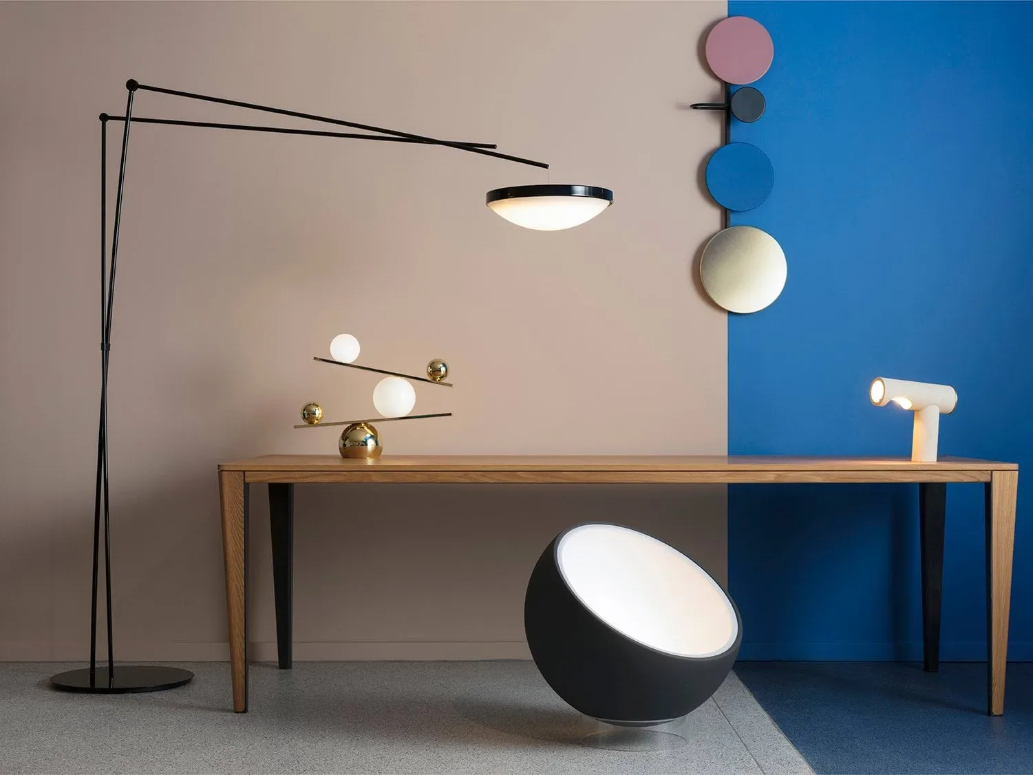 Balance bordslampa, Brass, v2 Oblure