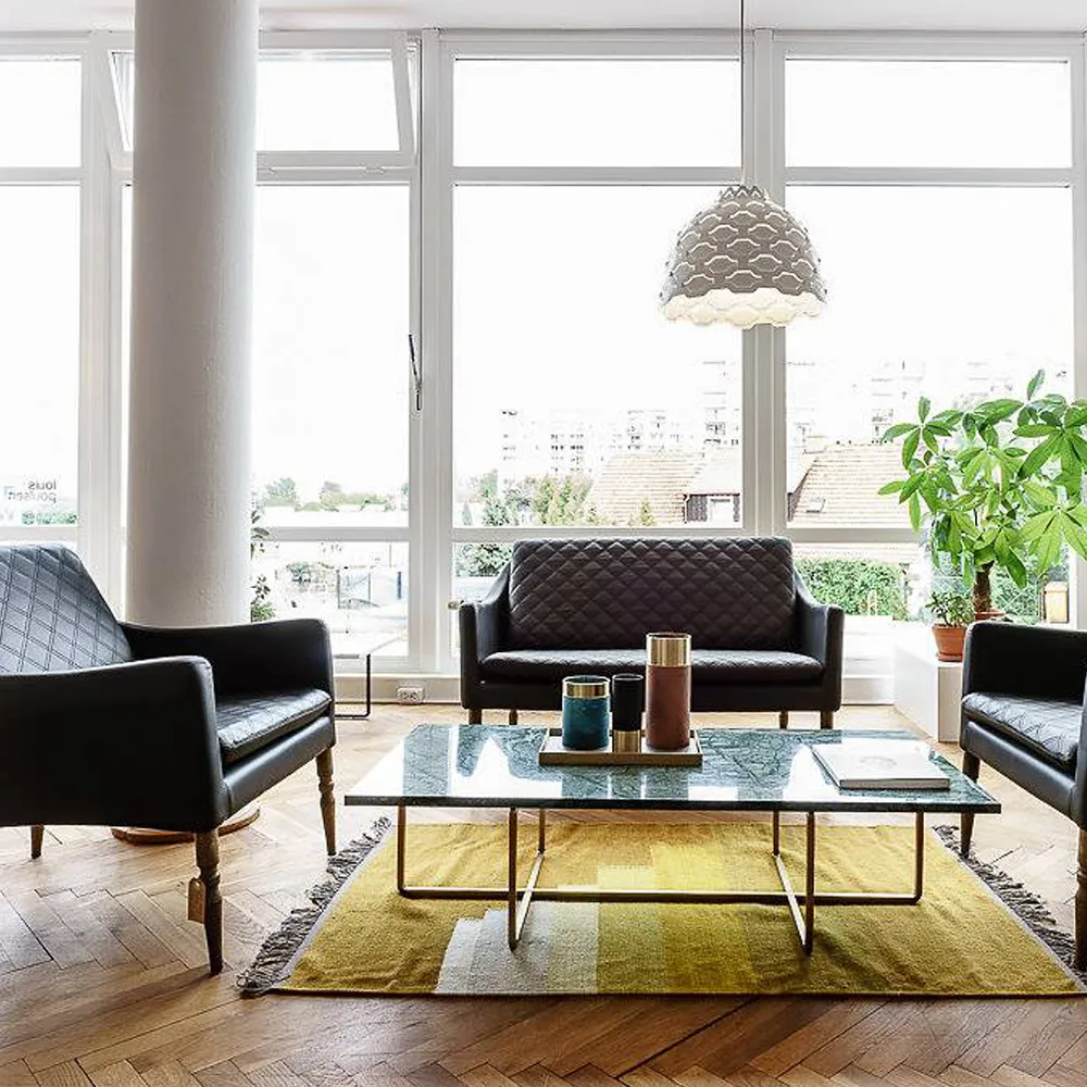Ninety soffbord rektangulärt, marmor indio, svart stativ OX Denmarq
