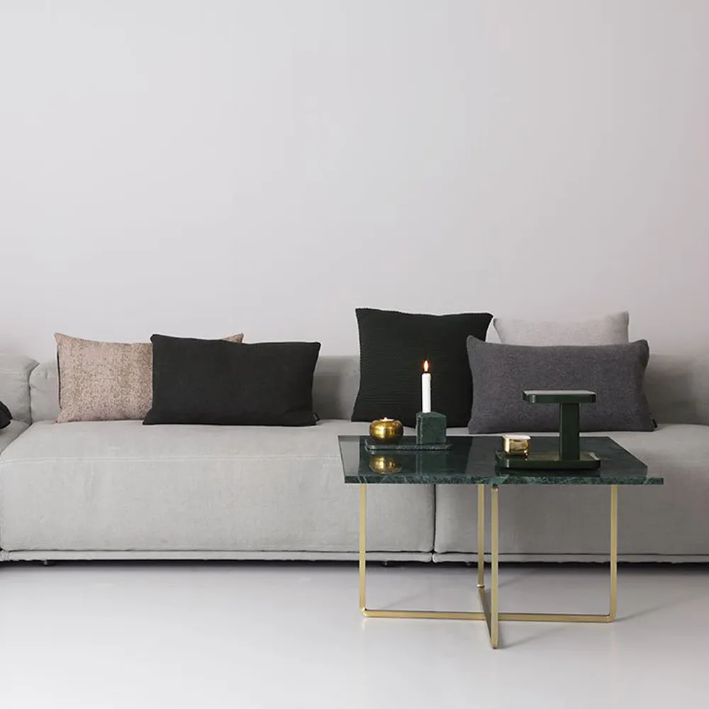 Ninety soffbord rektangulärt, marmor marquina, mässingsstativ OX Denmarq