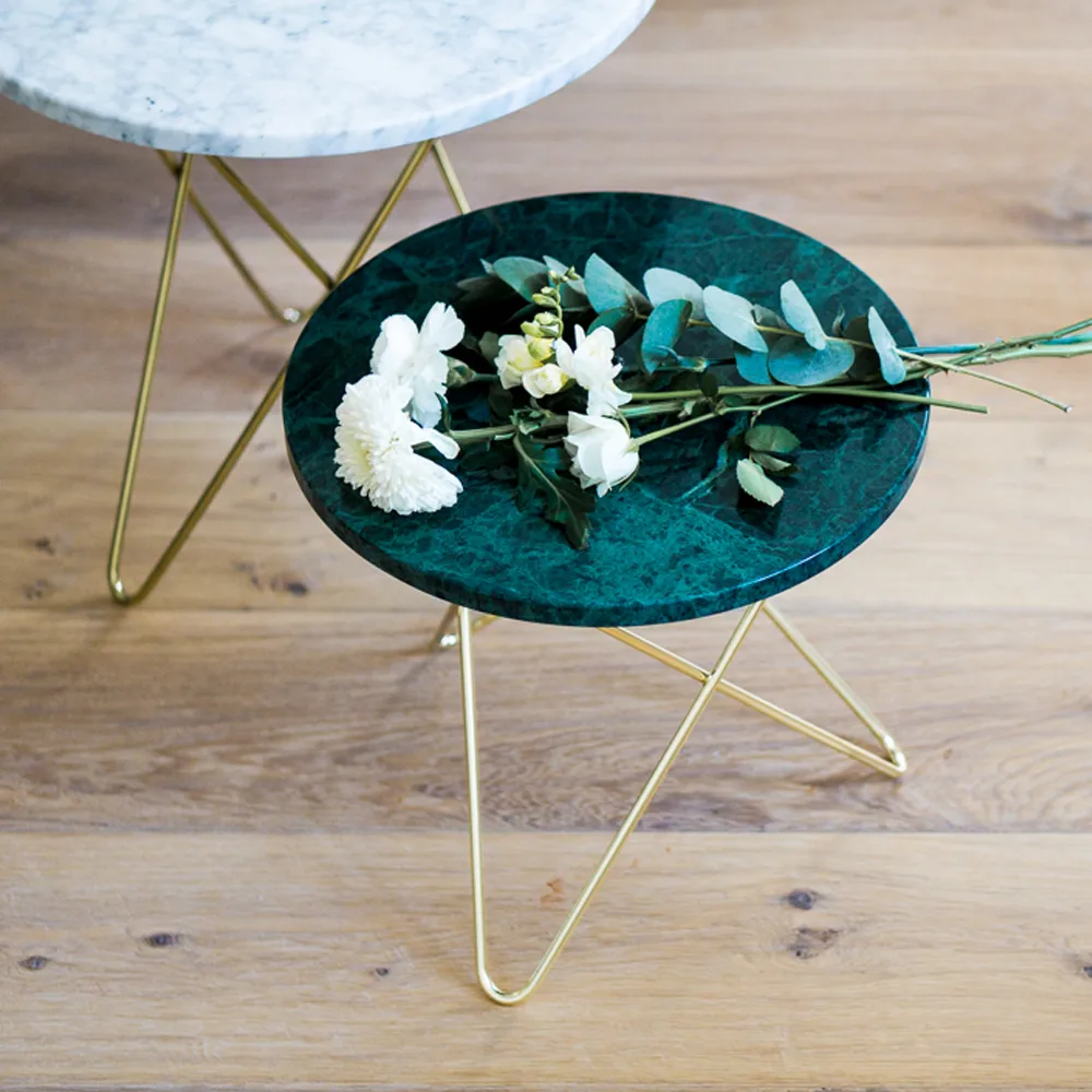 Tall Mini O Table soffbord, Marmor grå, mässingstativ OX Denmarq