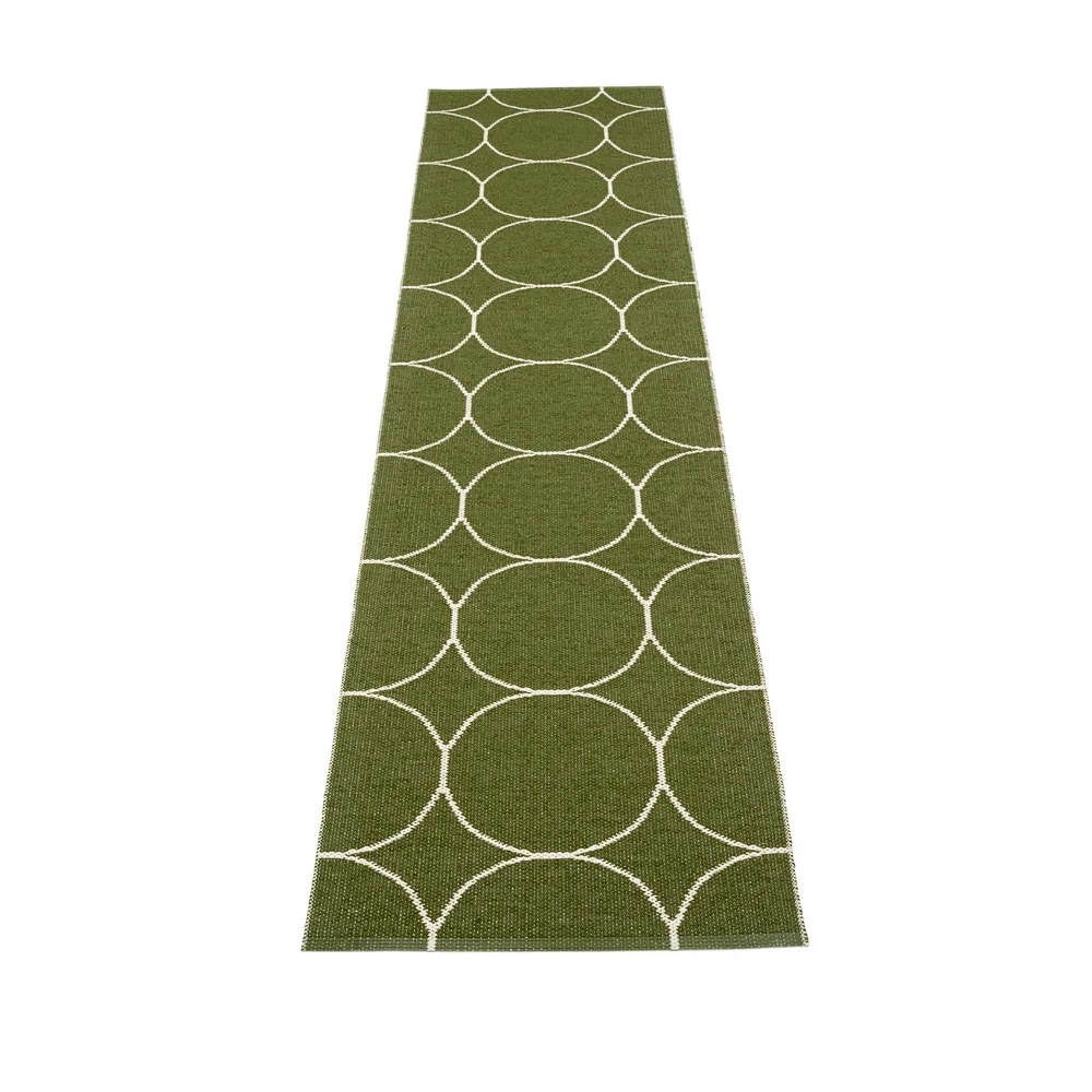 Boo gångmatta, Dark olive/vanilla, 70x300 cm Pappelina