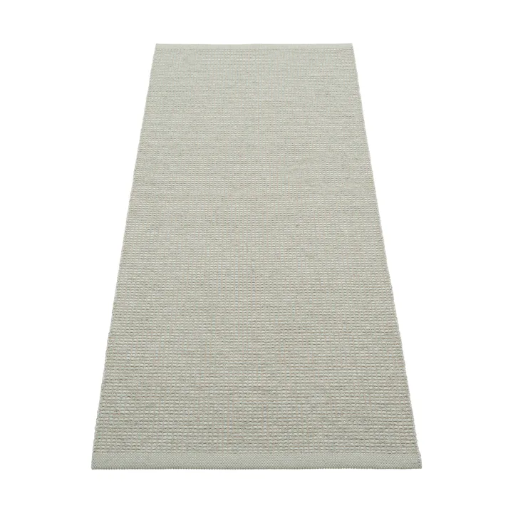Emm Metallic matta - Sage-linen, 70x180 cm - Pappelina