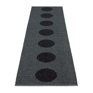 Vera 2.0 plastmatta black-black metallic - 70x360 cm - Pappelina
