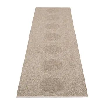 Vera 2.0 plastmatta dark linen-linen metallic - 70x360 cm - Pappelina