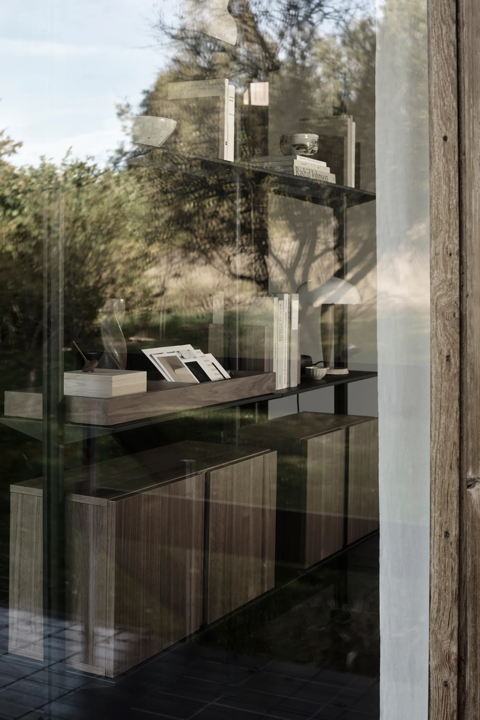 Pira G2 hyllsystem F C A Black/Walnut 256-264 cm Pira