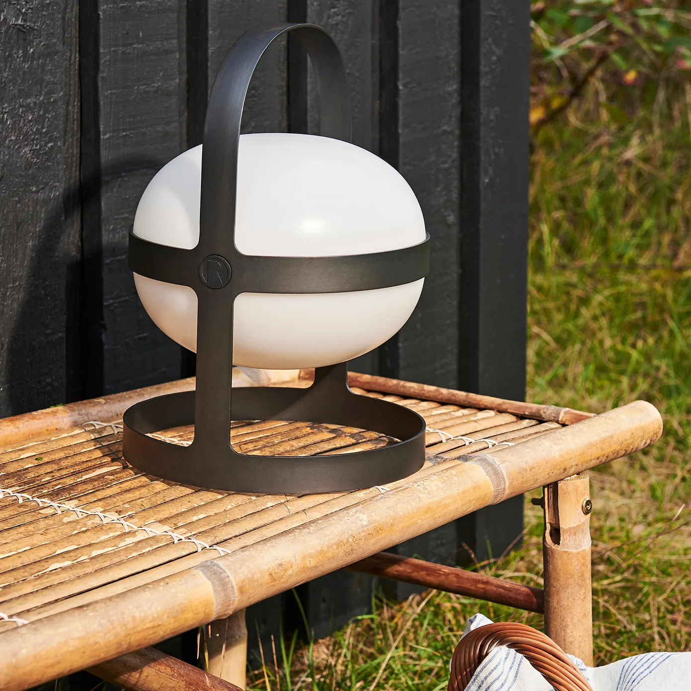 Soft Spot solcellslampa svart, 34 cm Rosendahl