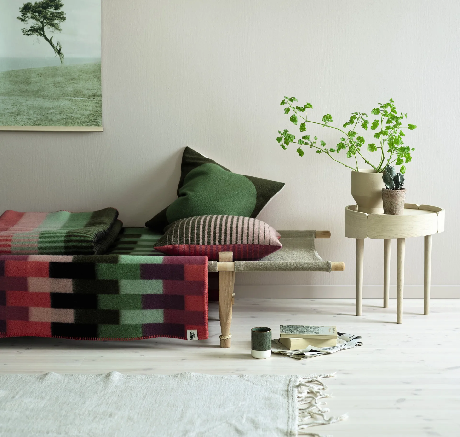 Åsmund bold filt 135x200 cm, Pink-green Røros Tweed