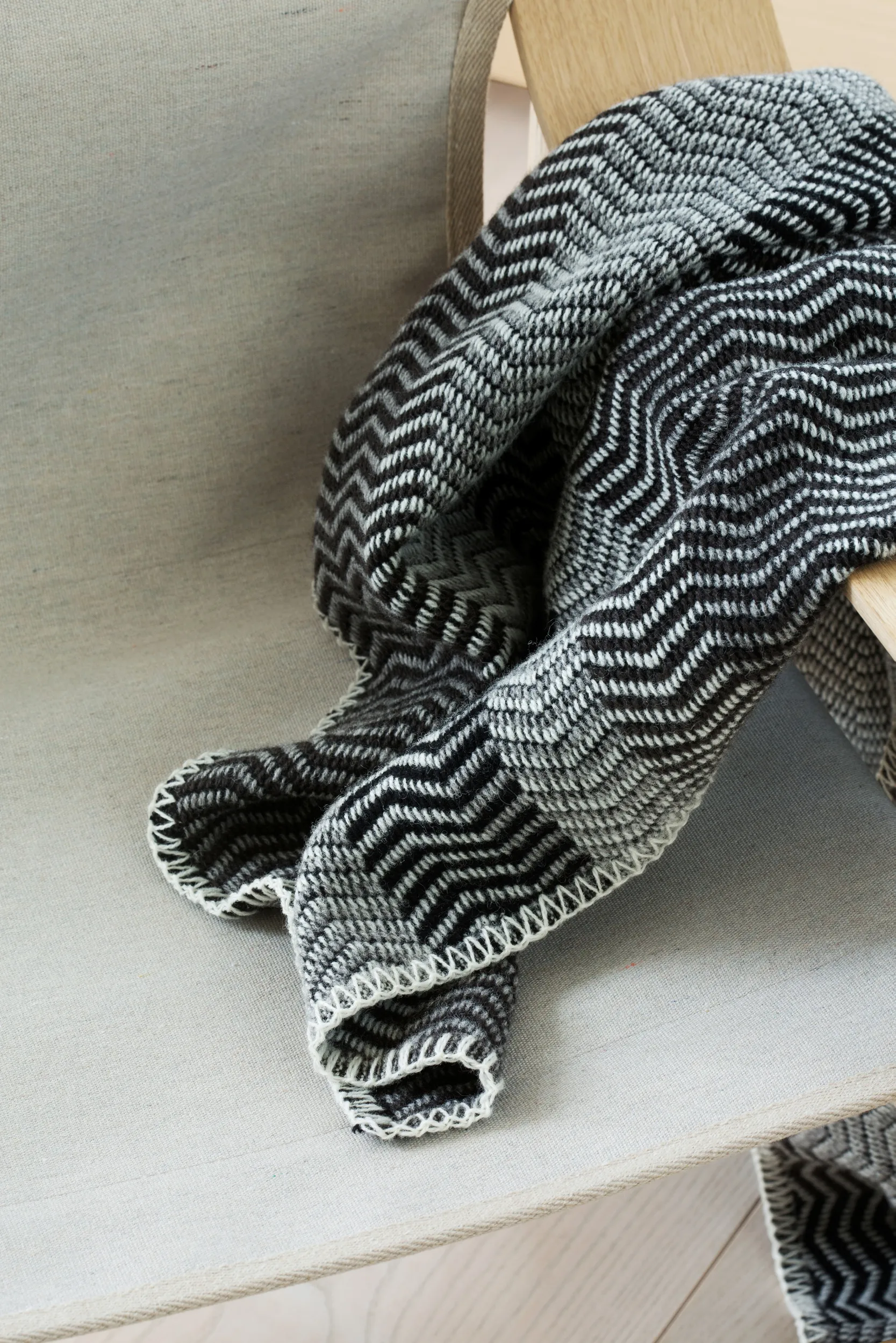Fri filt 150x200 cm, Gray day Røros Tweed
