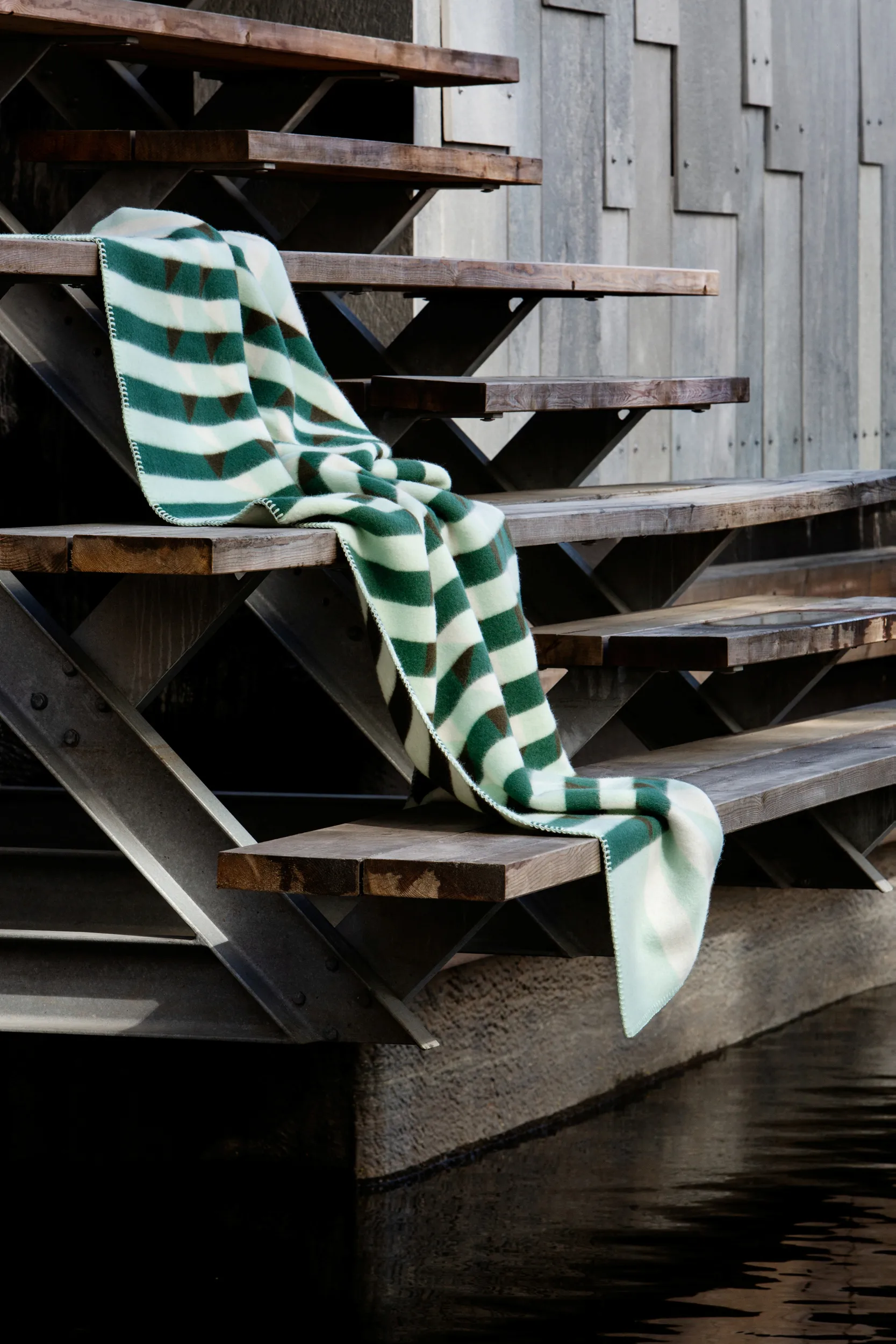 Kvam filt 135x200 cm, Green Røros Tweed