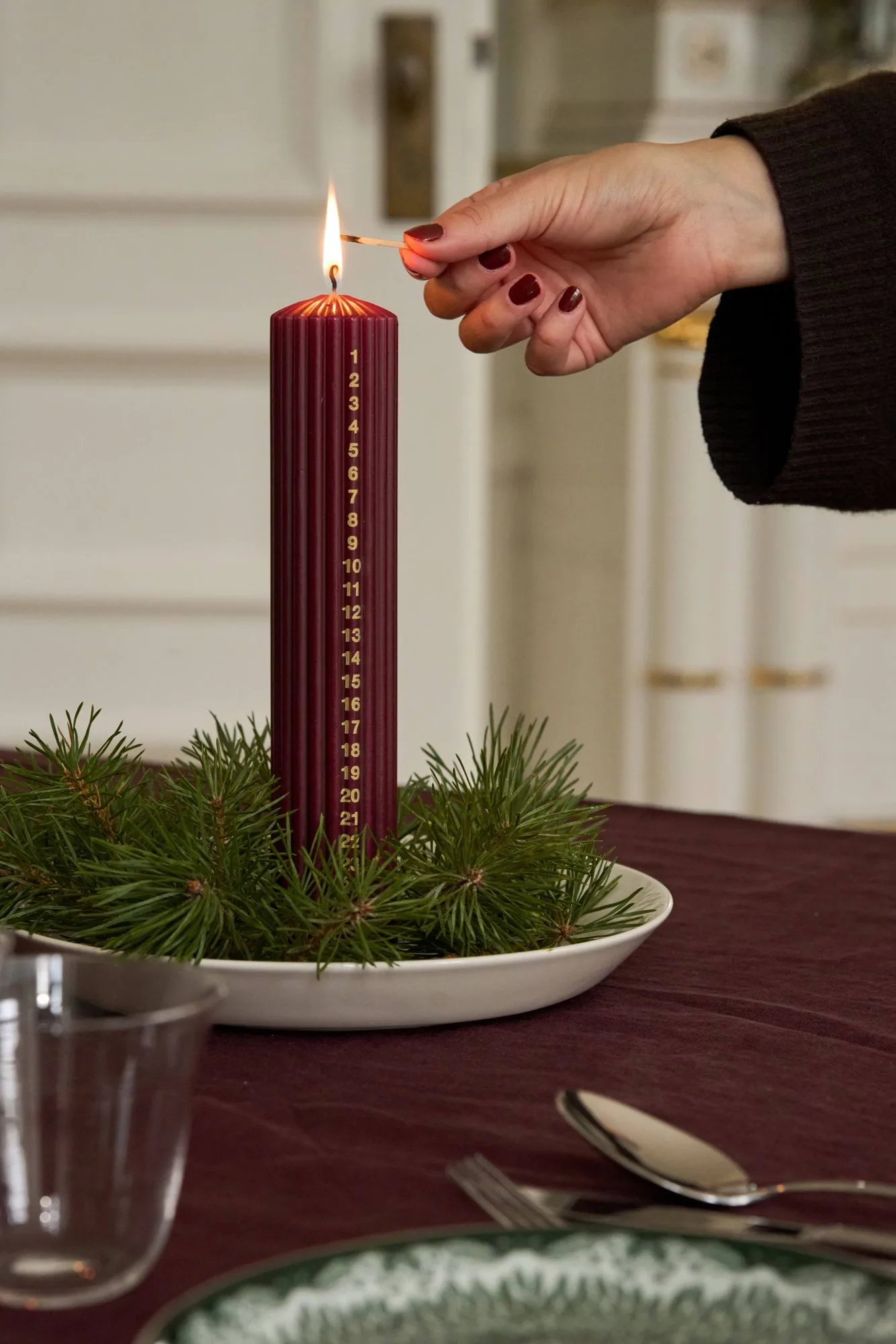 Awaiting Kalenderljus, Deep wine, 25 cm Scandi Essentials