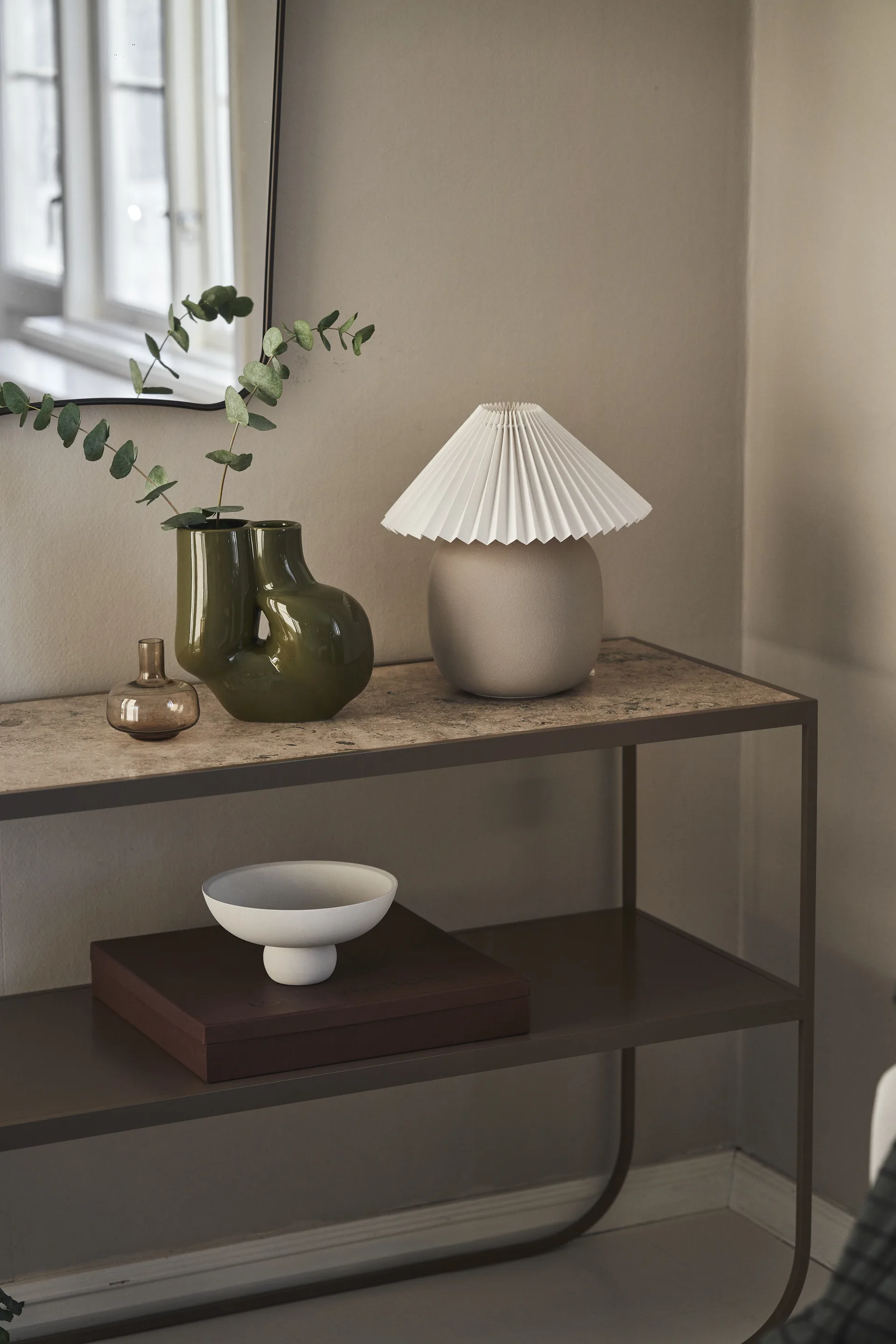 Boulder bordslampa 29 cm grey-pleated white Scandi Living