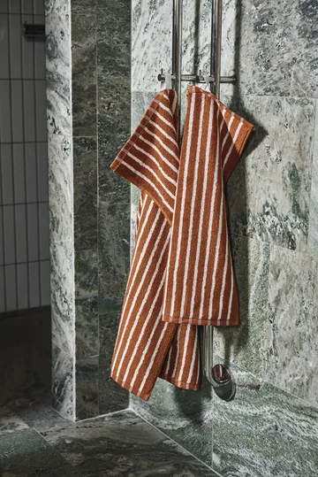 Drift handduk 50x70 cm - Brun-vit - Scandi Living