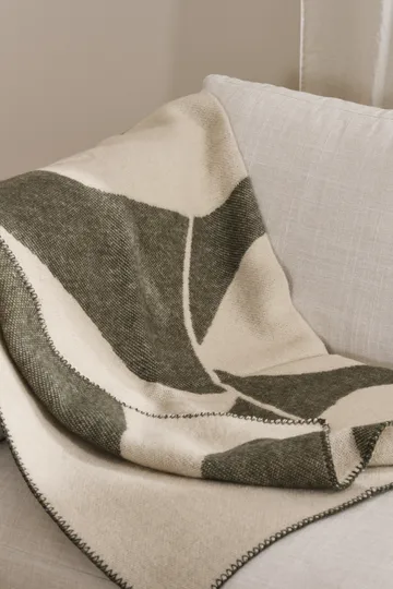 Leaf ullpläd 130x170 cm - Khaki grön - Scandi Living