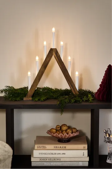 Nord adventsljusstake 40 cm - Mörkbetsad - Scandi Living