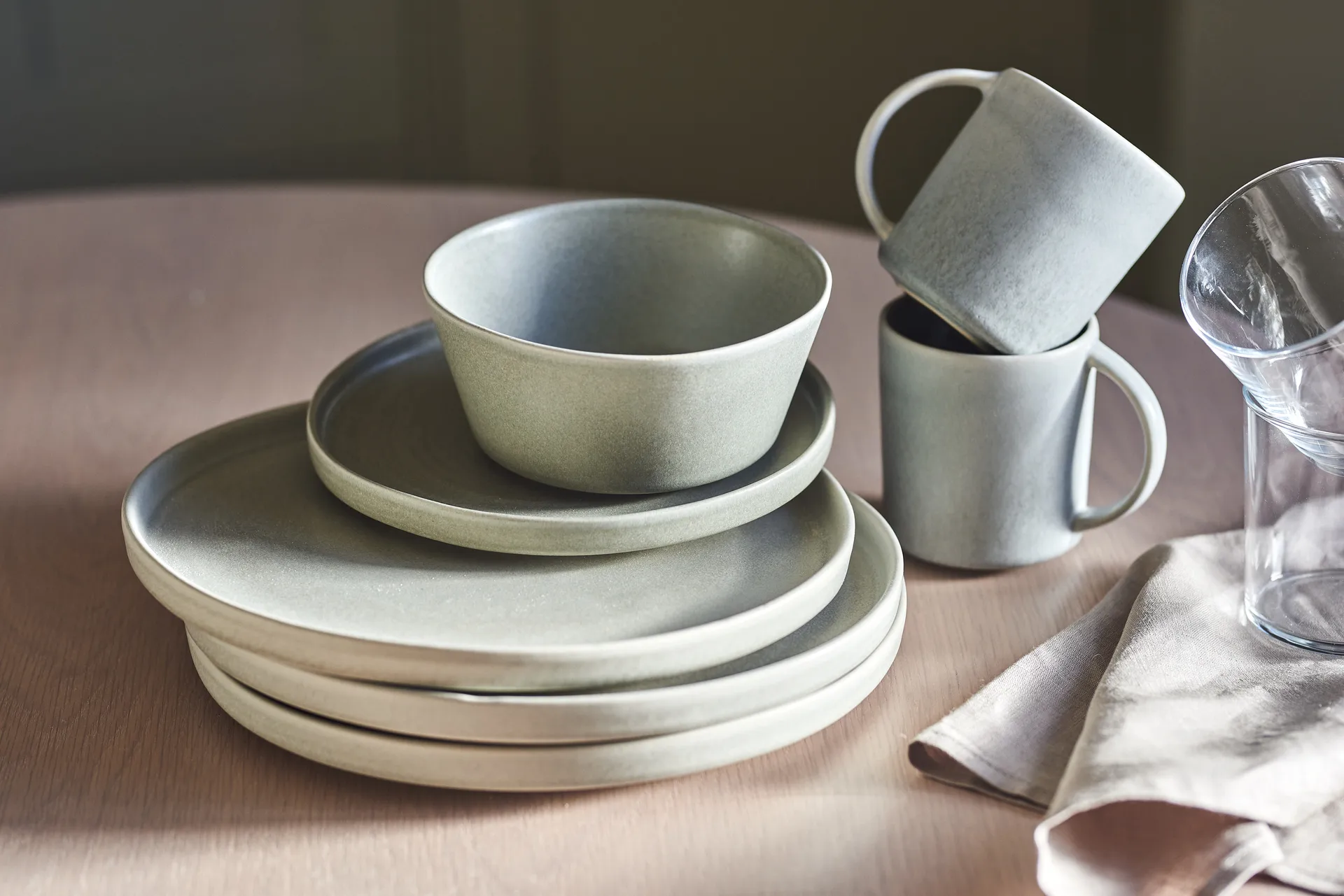 Sandsbro mattallrik ljusgrå, Ø26 cm, 4-pack Scandi Living