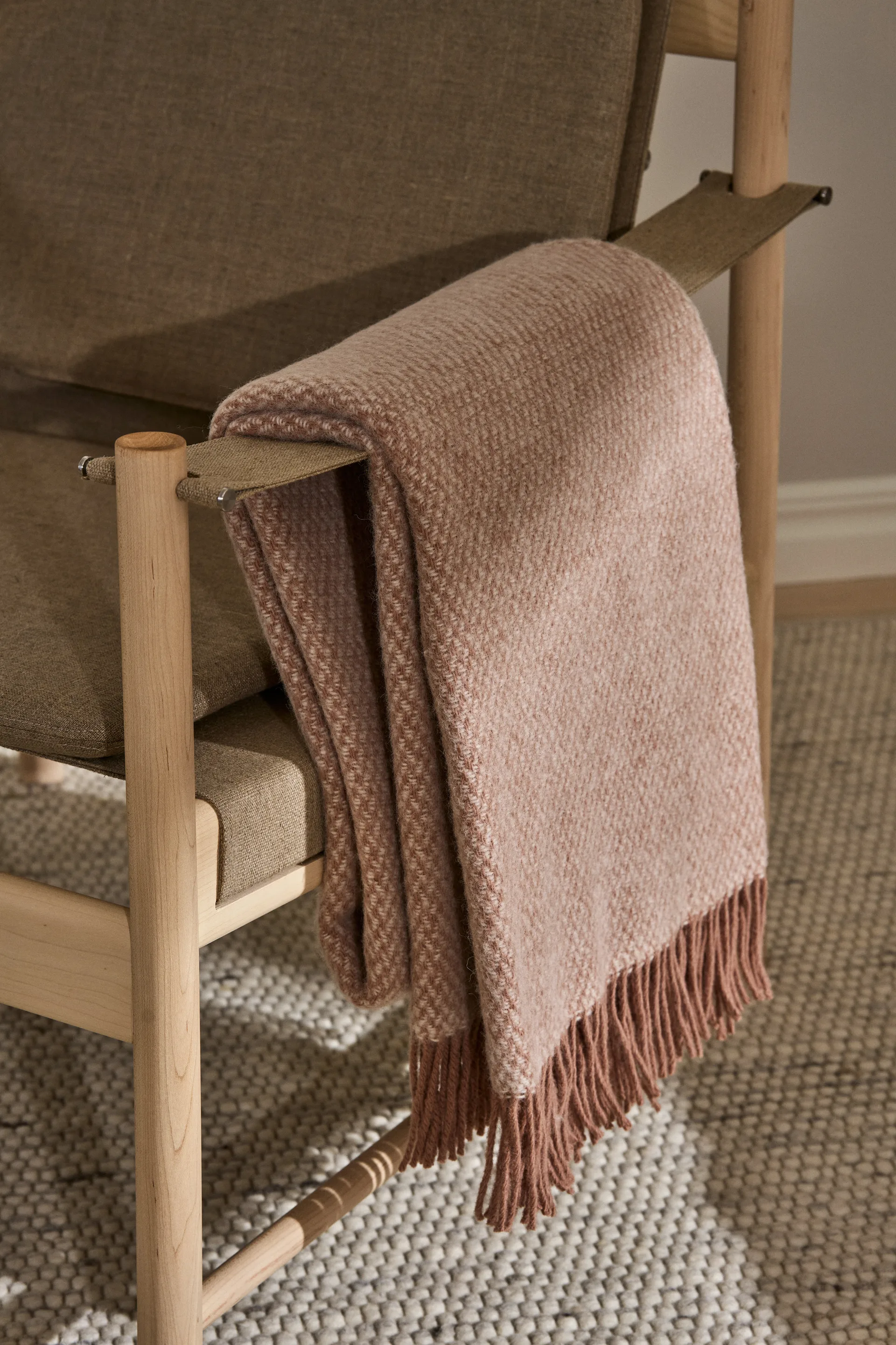 Sandstone ullpläd 130x180 cm, Mocha Scandi Living