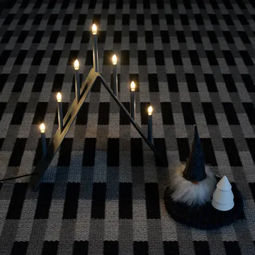 Spica 7 adventsljusstake - mörkgrå, led - SMD Design