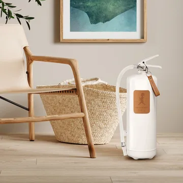 Solstickan brandsläckare 6 kg - Vit-ljust läder - Solstickan Design