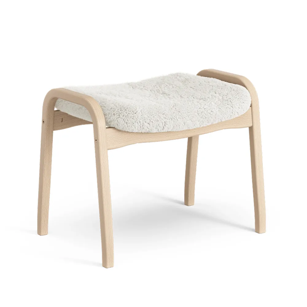 Lamino fotpall, fårskinn offwhite, naturlackad bok Swedese