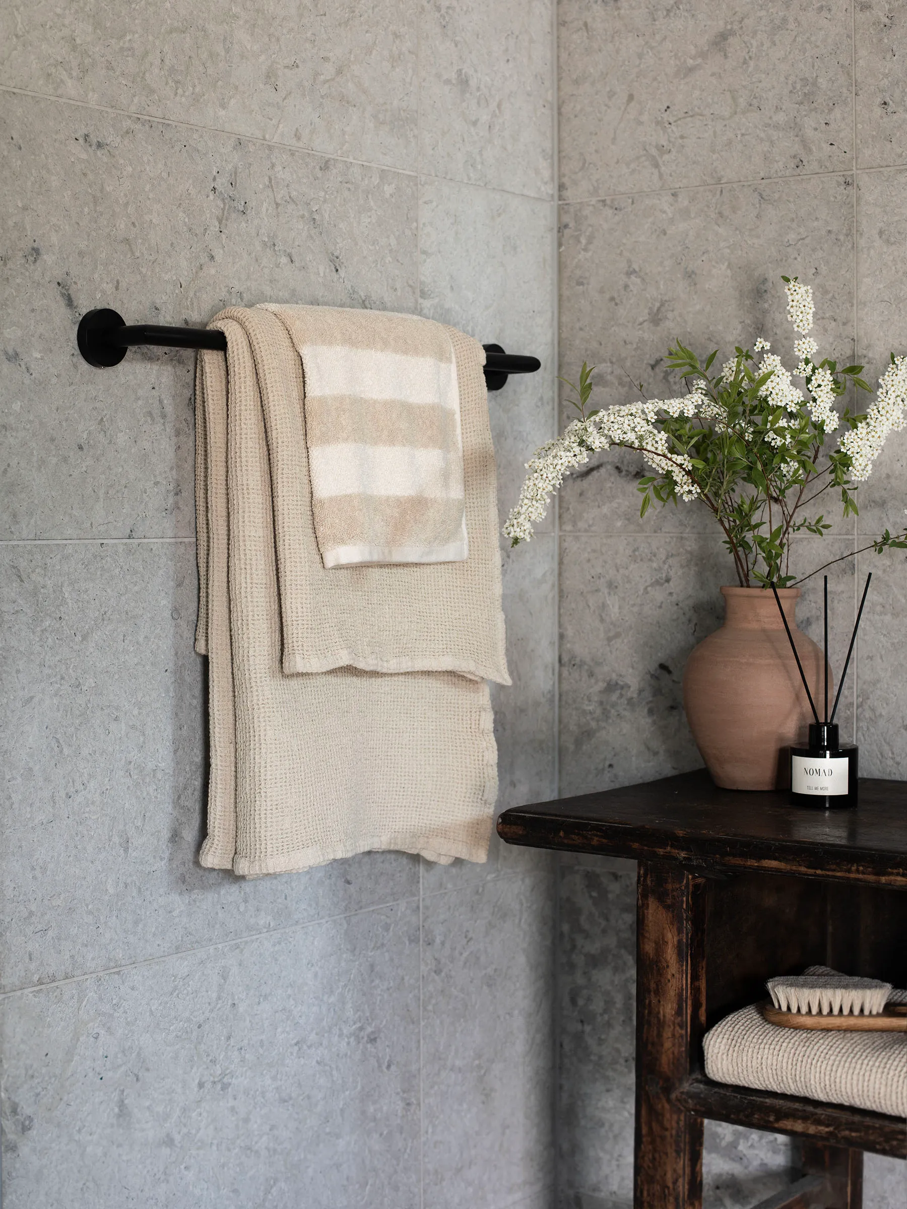 Cleo handduk 50x70 cm, Beige Tell Me More