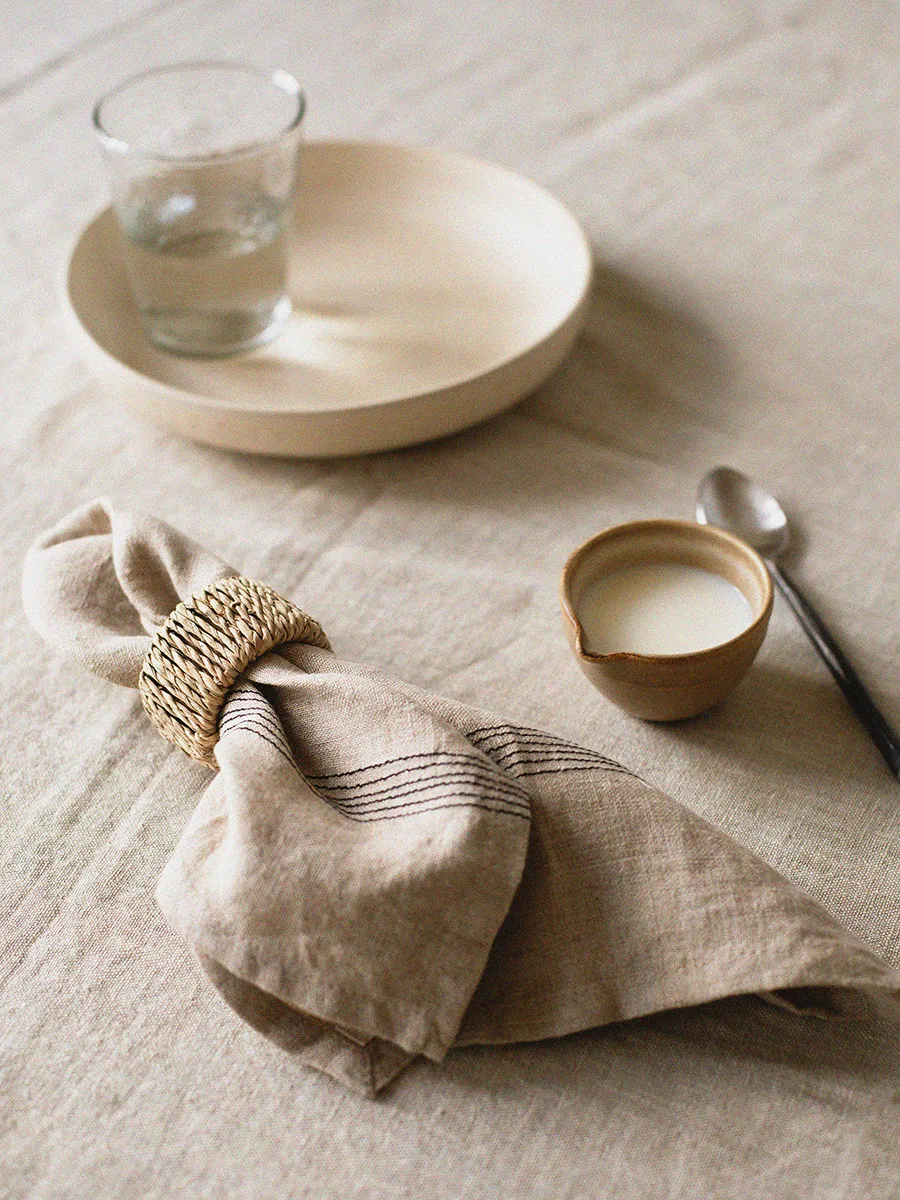 Livia linneservett 45x45 cm, Beige Tell Me More