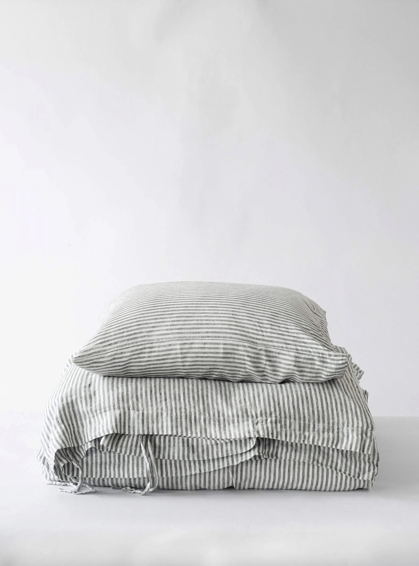 Påslakan linne 140x200 cm, Grey/white Tell Me More
