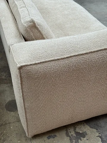 Klinge soffa - Bouclé soft sand - Tinted
