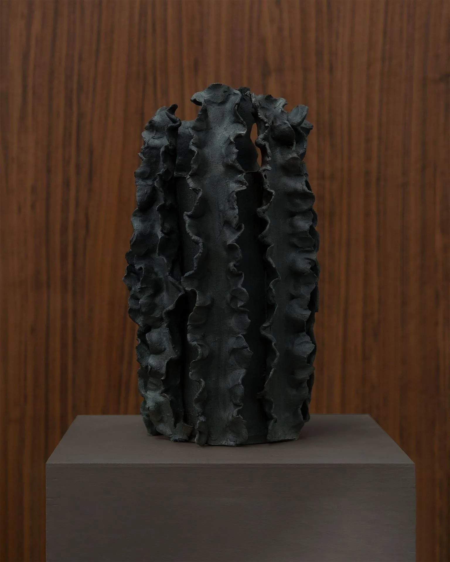 Melera vas, Black, 33x16 cm Tinted