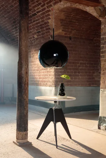 Bump Cone vas - Black - Tom Dixon