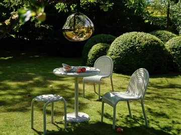Groove cafébord runt - Putty, Ø70 cm - Tom Dixon
