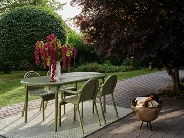 Groove Obround matbord - Moss, 86x186 cm - Tom Dixon