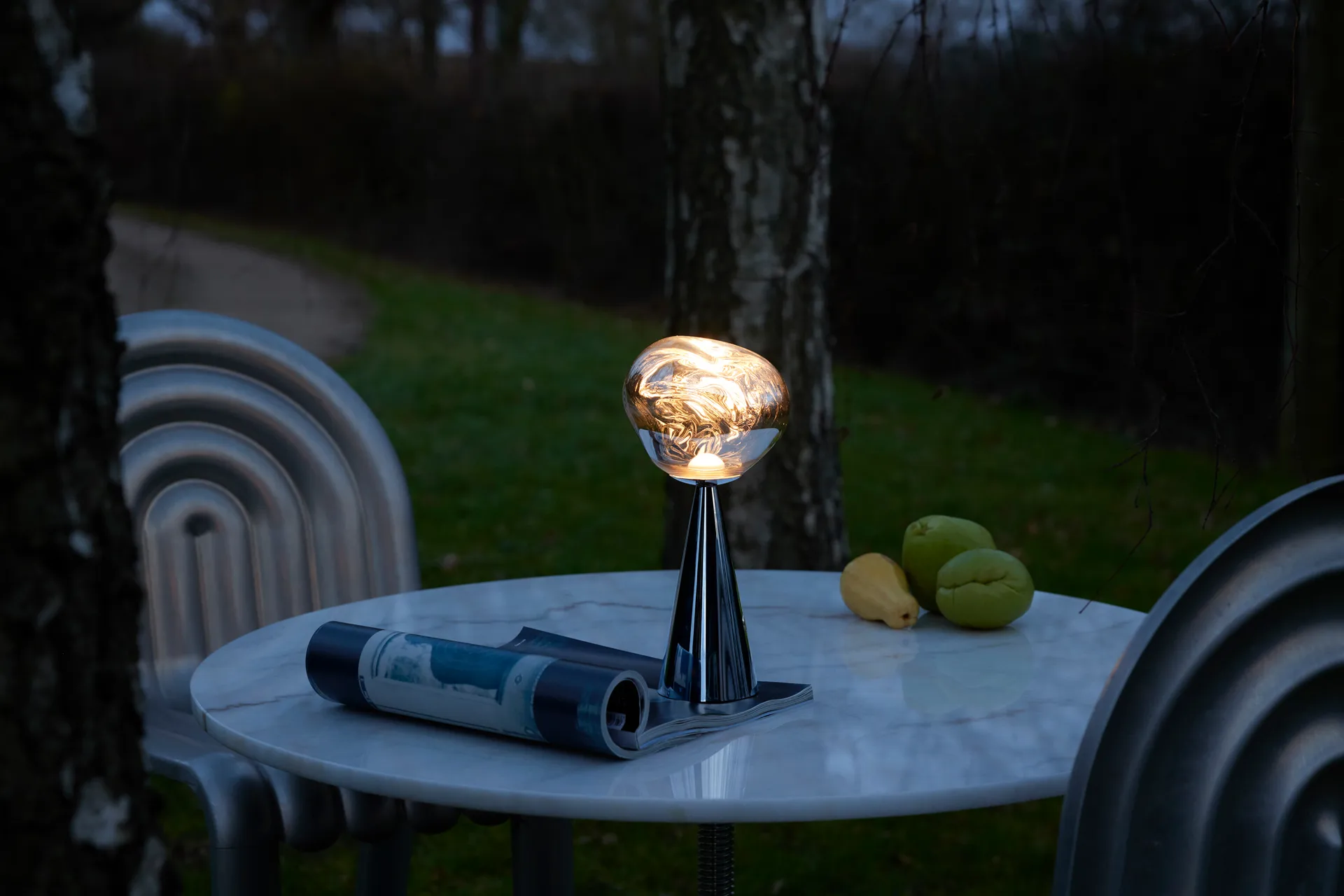 Melt portabel LED bordslampa 28,5 cm, Svart Tom Dixon