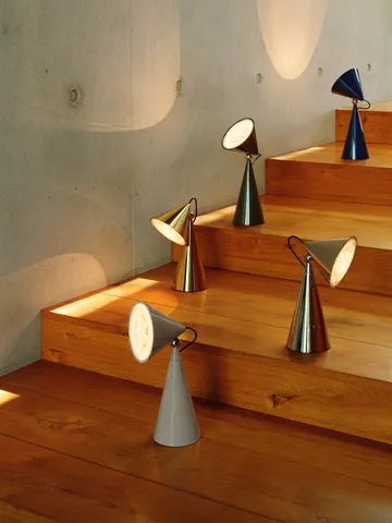 Pose Portabel LED bordslampa - Gold - Tom Dixon