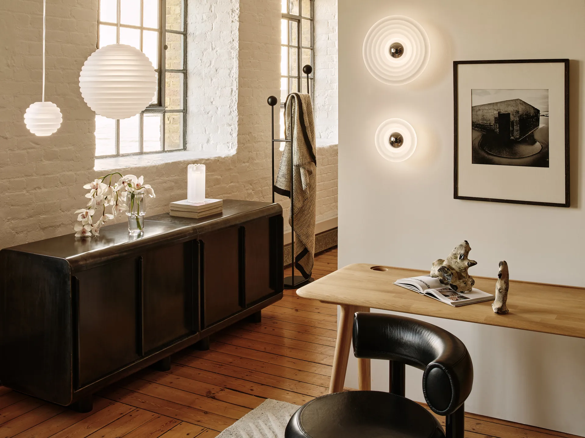Press Surface vägglampa mini LED 21,5 cm, Frosted Tom Dixon
