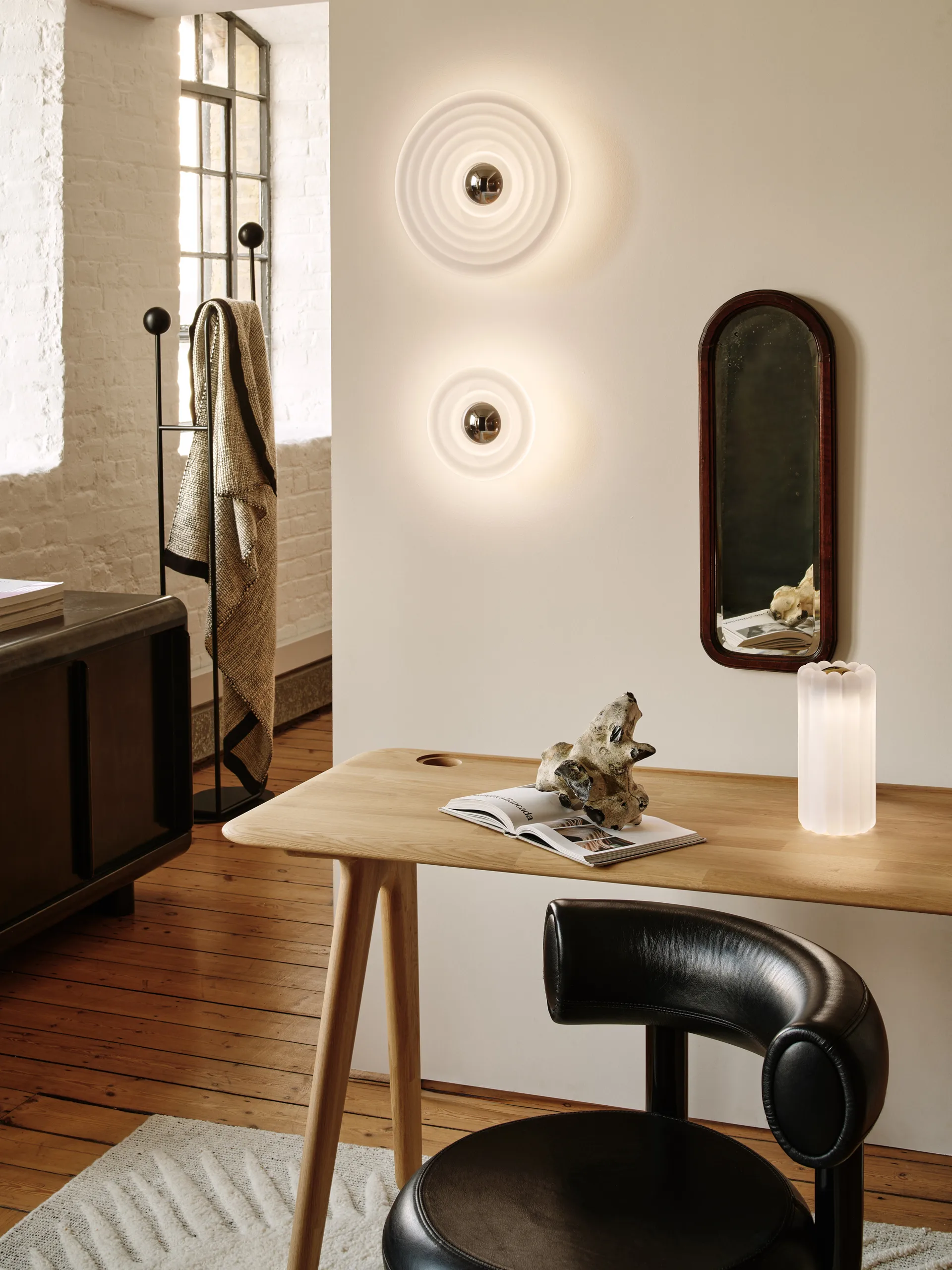 Press Surface vägglampa mini LED 21,5 cm, Frosted Tom Dixon