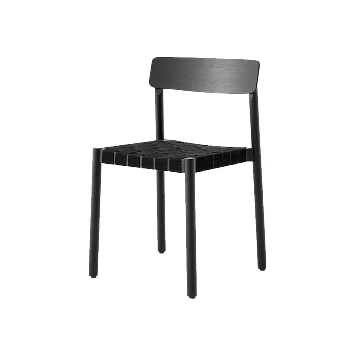Betty TK1 stol - black, svart flätad linnebandsits - &Tradition