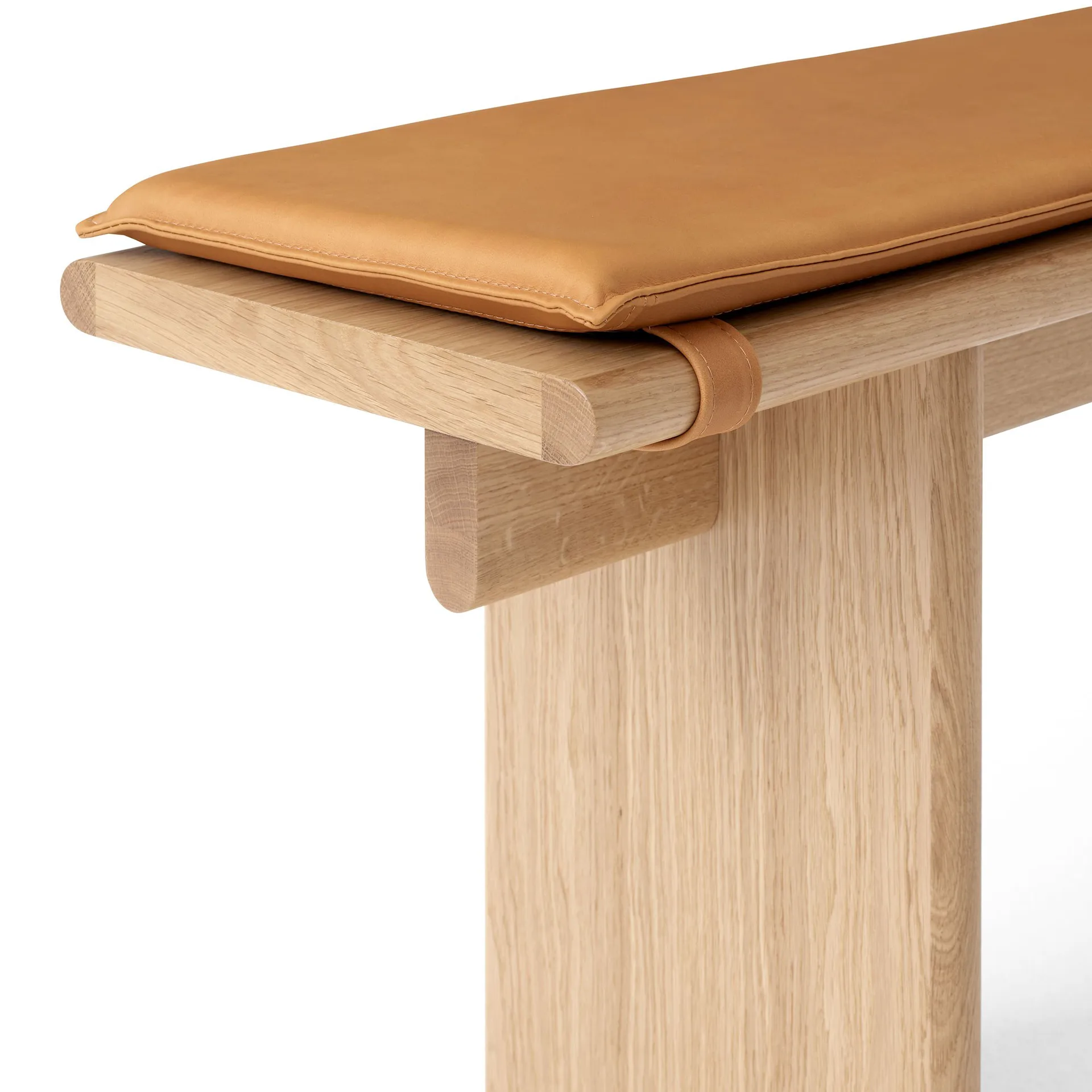 Ita OS6 sittdyna till bänk 230 cm, Noble leather congnac &Tradition