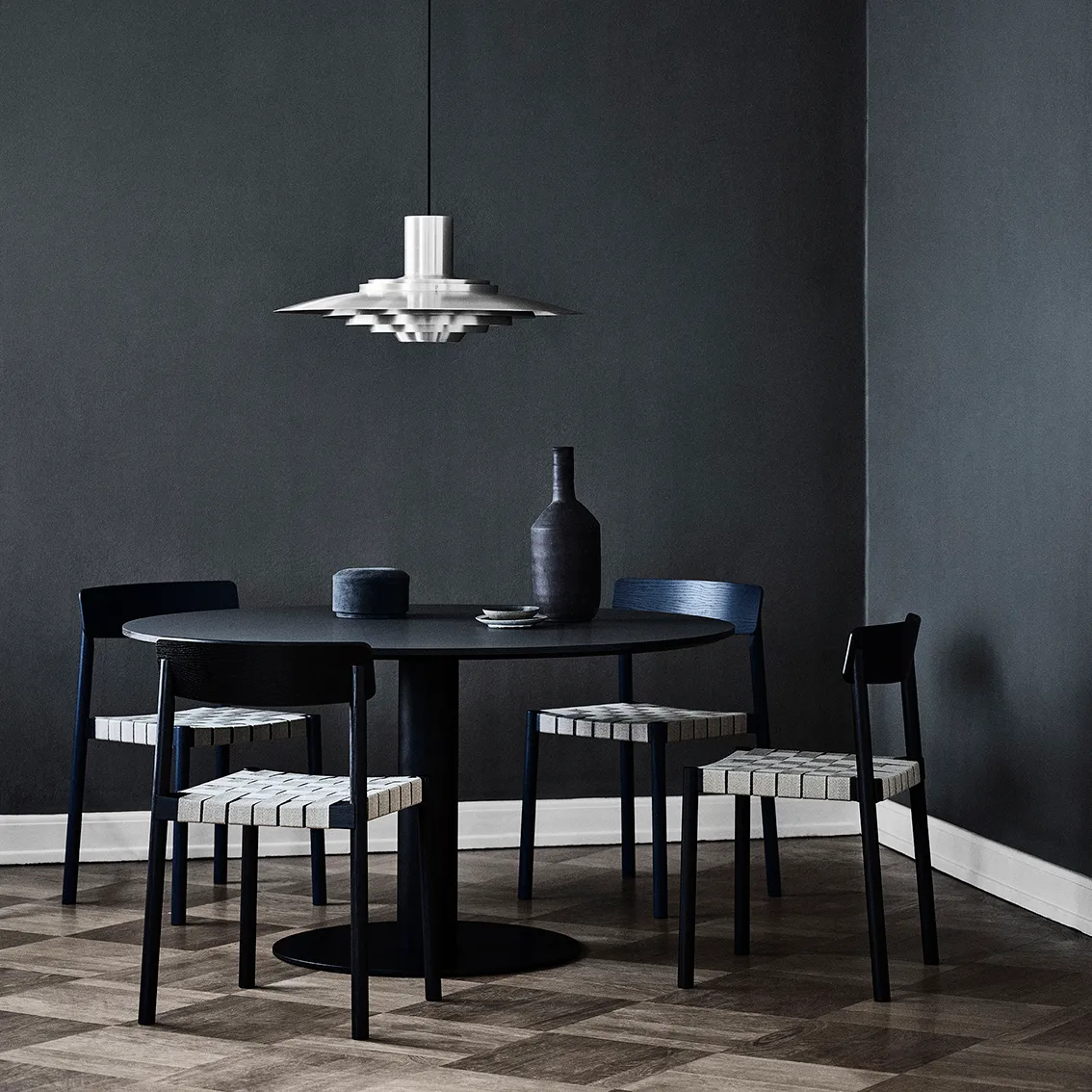 P376 taklampa KF2, Aluminium &Tradition