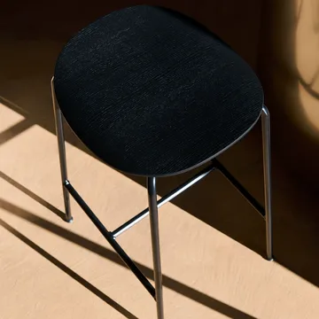 Pavilion AV37 barpall 68 cm - Black-black lacquered oak - &Tradition