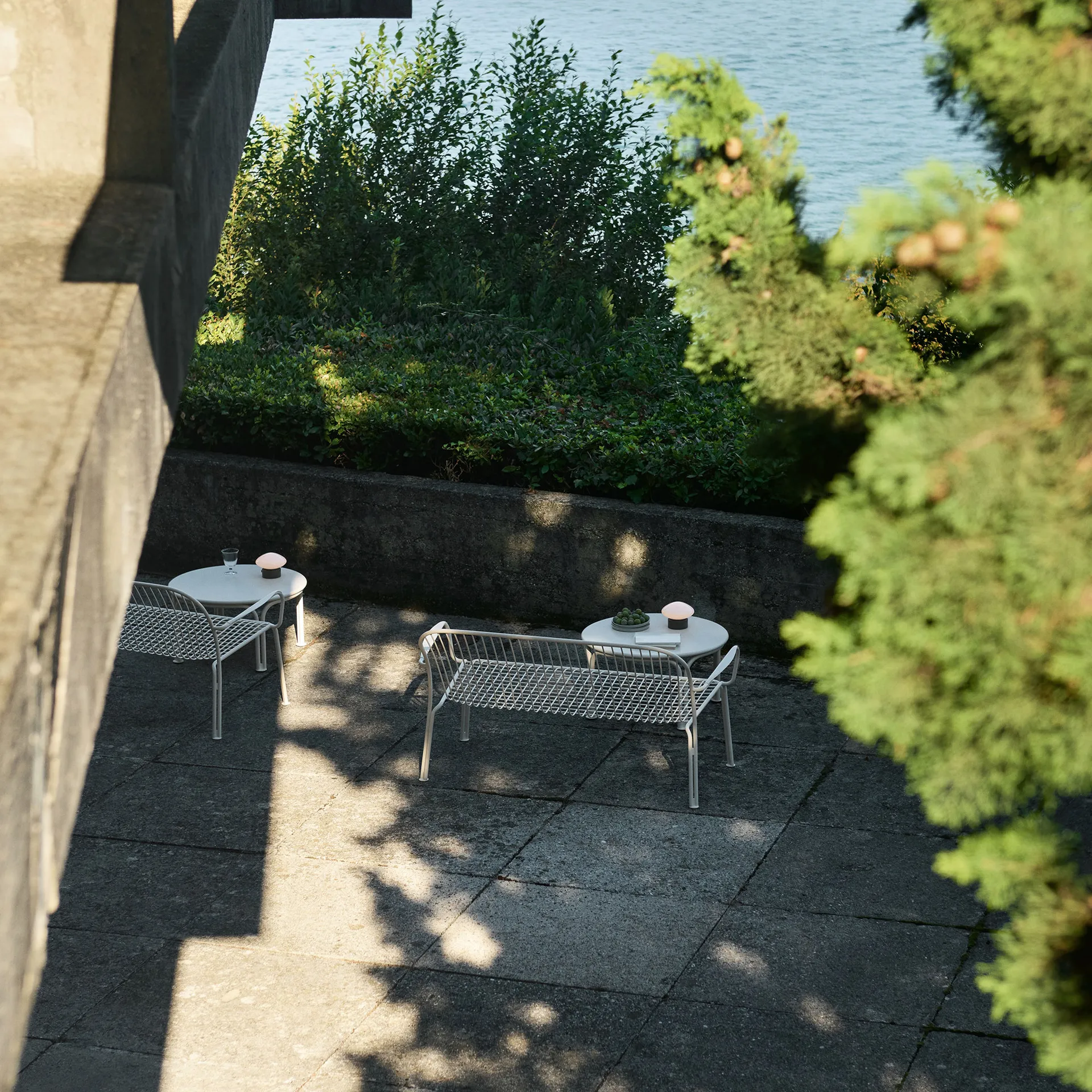 Thorvald SC110 loungesoffa, Ivory, 143 cm &Tradition