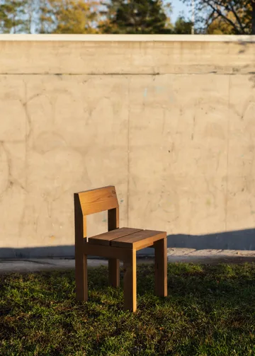 013 Osa Outdoor Dining Chair stol - Matt oljevaxad furu - Vaarnii
