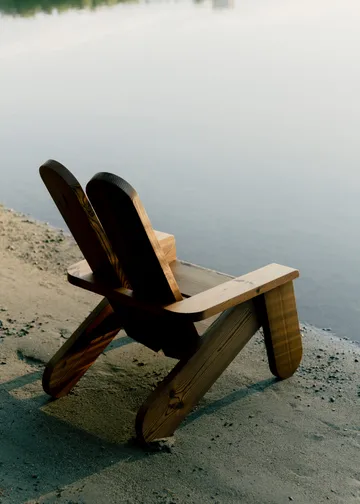 015 Peace Outdoor Lounge Chair loungestol - Värmebehandlad furu - Vaarnii
