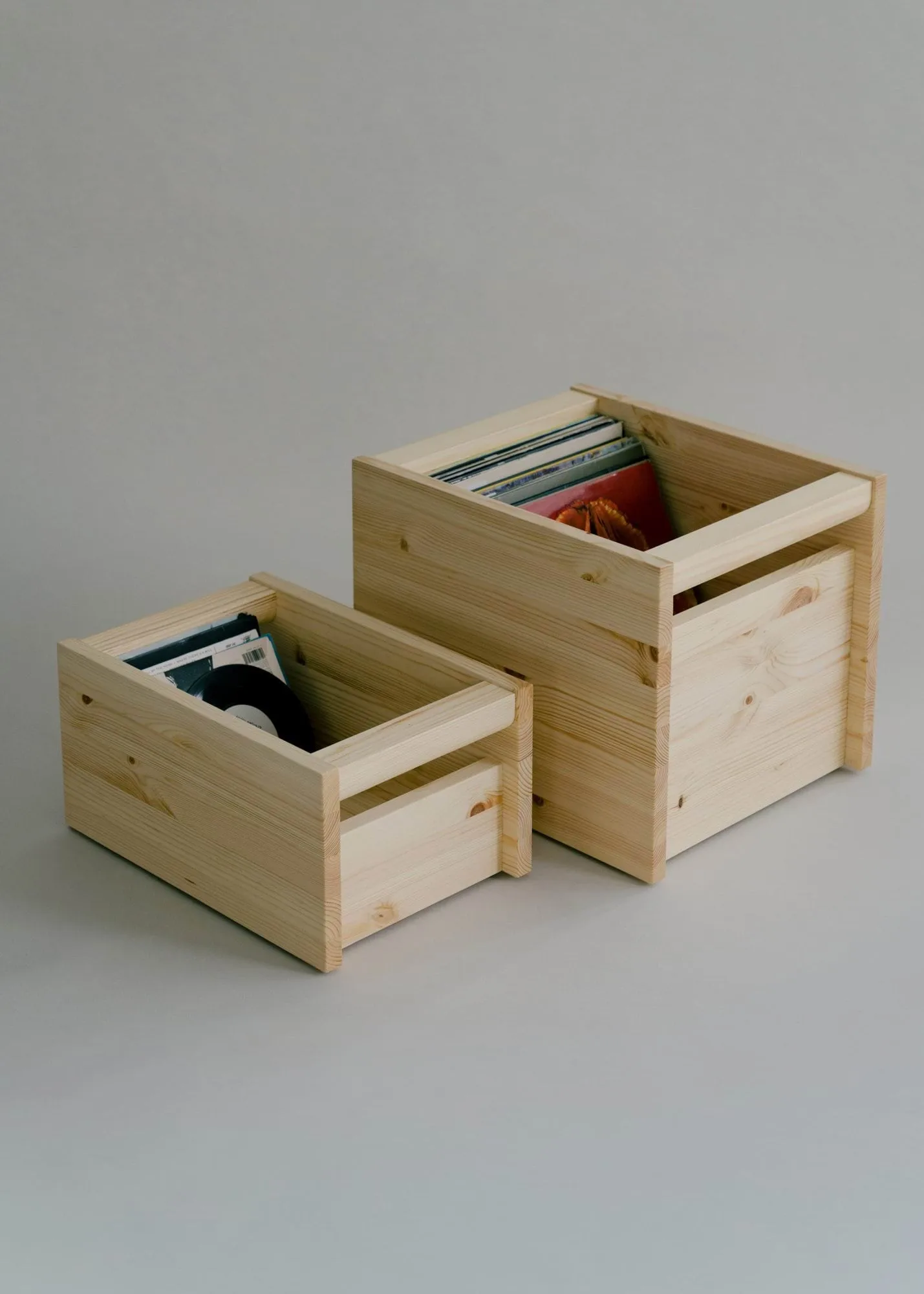 020 Koppa Crate förvaringslåda, Oljevaxad furu, large 38x43x36 cm Vaarnii