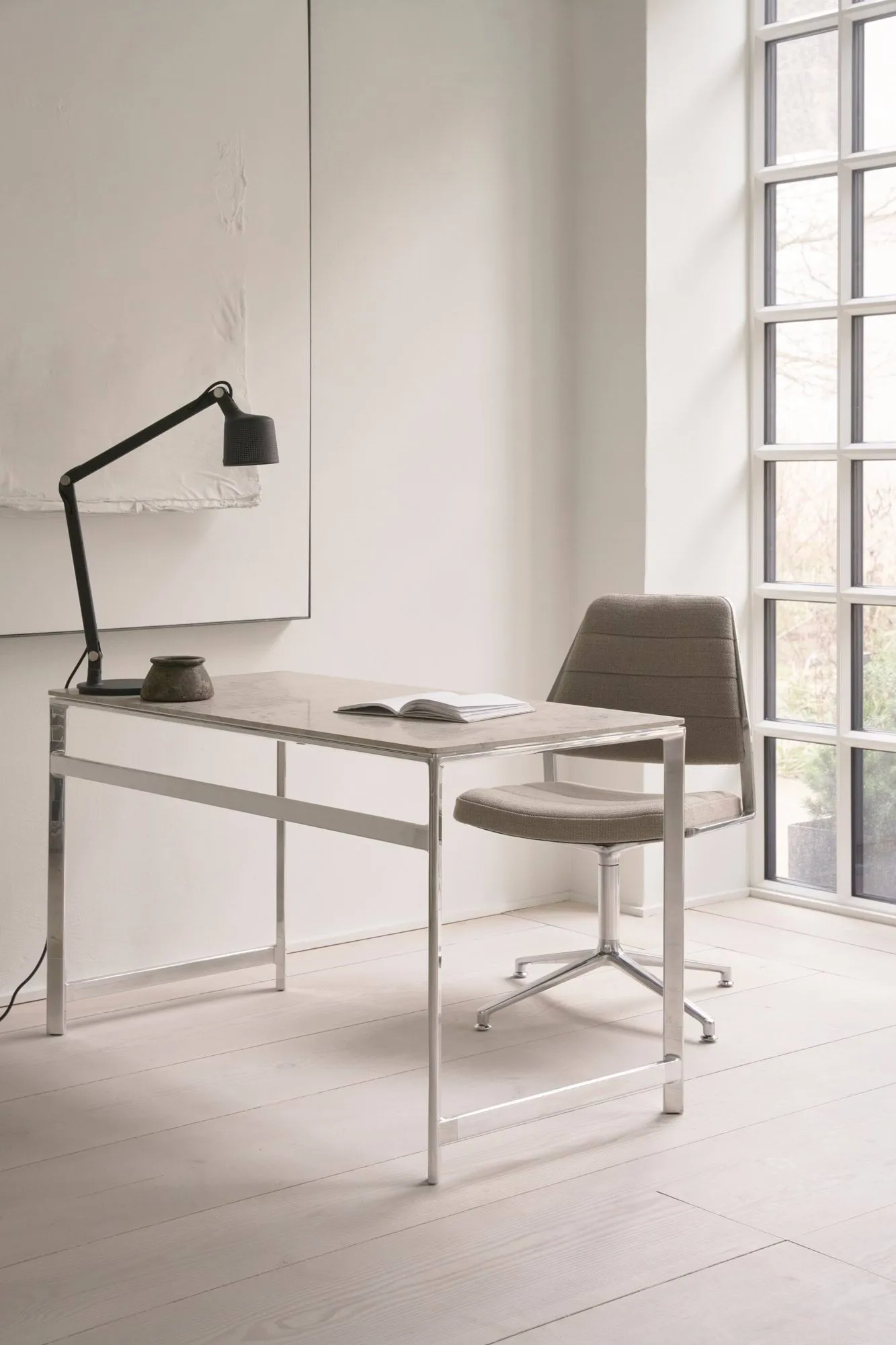 Vipp454 Swivel chair kontorsstol, Camel leather-polished aluminium Vipp
