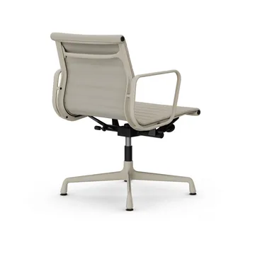 EA132 Aluminium Chair kontorsstol felt glides - 73 Clay leather-37 chalk powder coated - Vitra