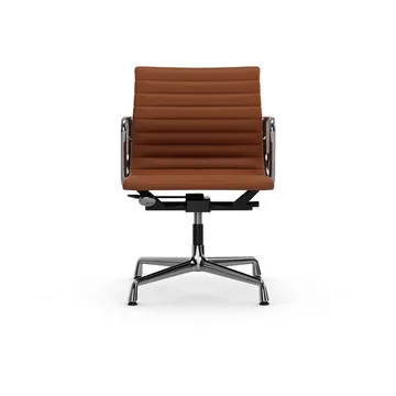 EA132 Aluminium Chair kontorsstol felt glides - 97 cognac leather L20-polished - Vitra