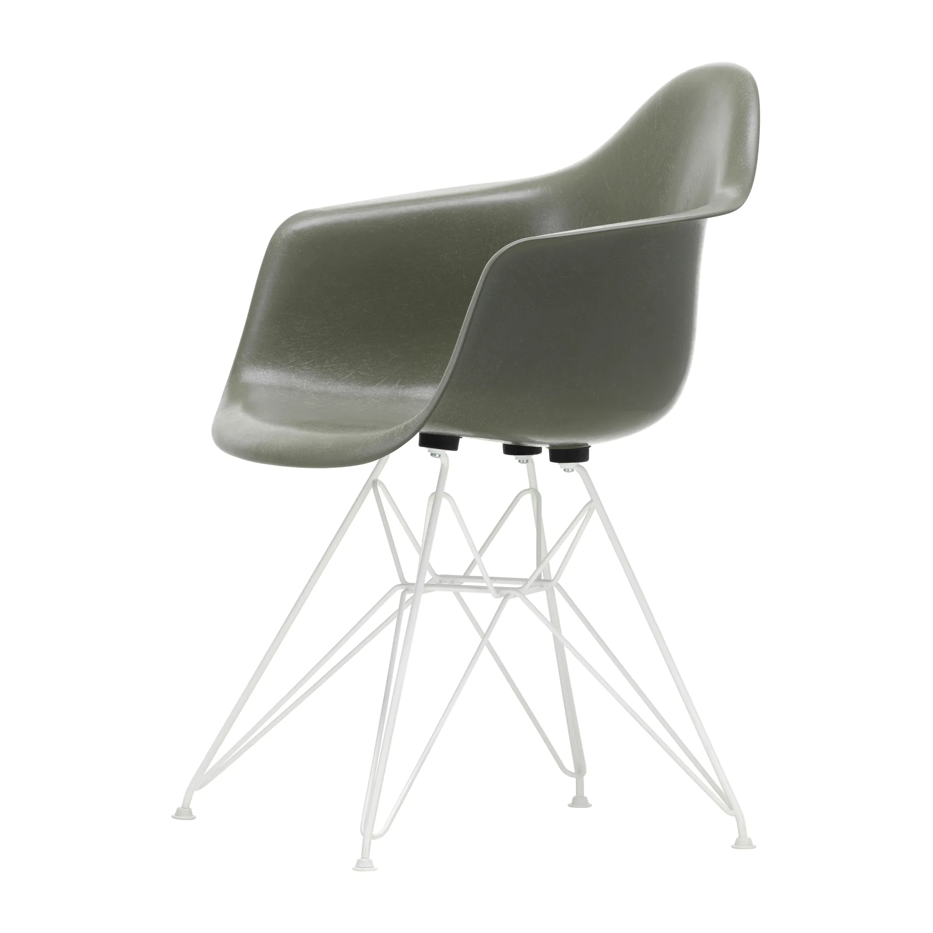 Eames fiberglass armchair DAR karmstol, Raw umber-White Vitra