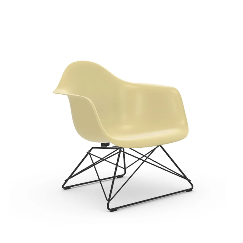 Eames fiberglass armchair LAR fåtölj, Parchment-Black Vitra