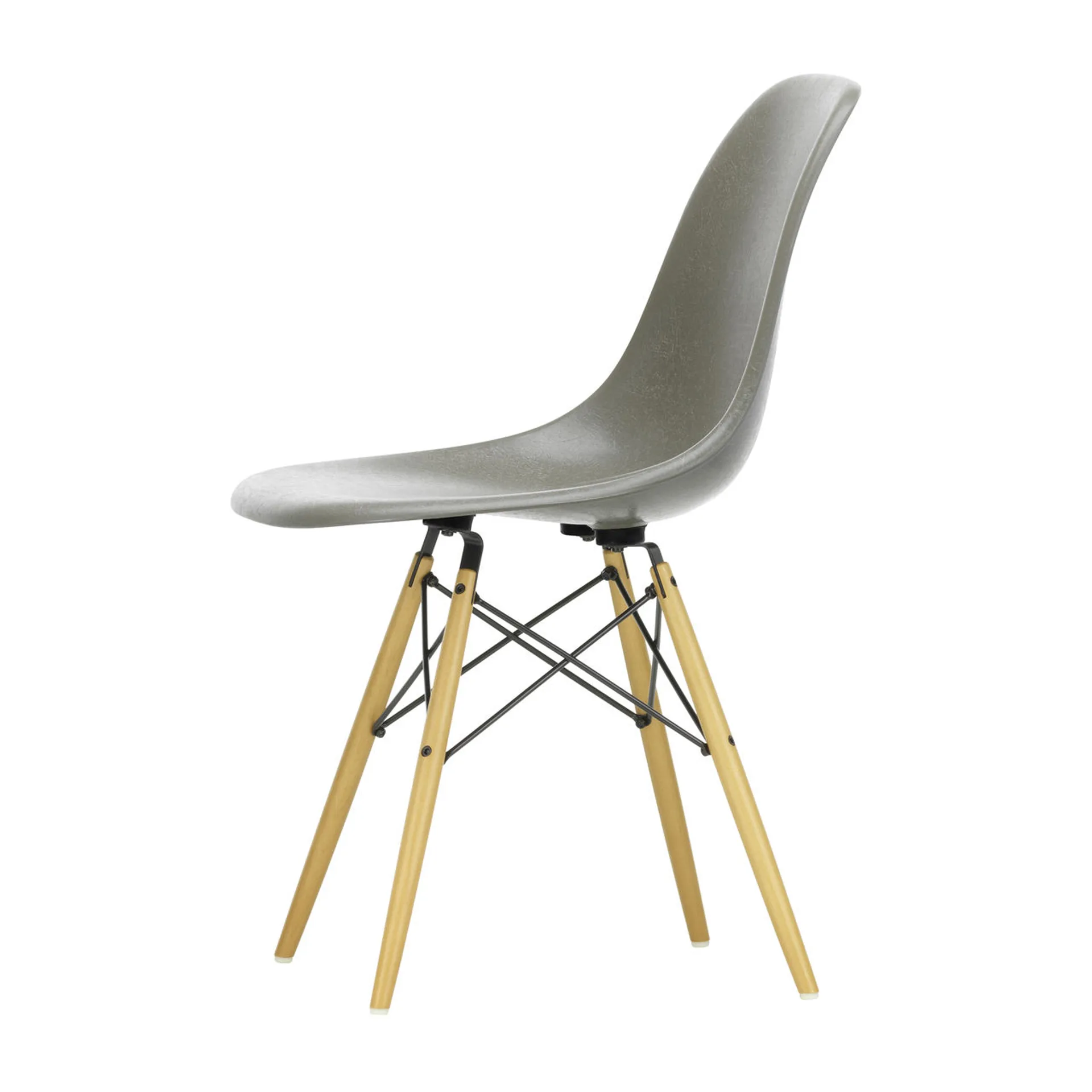 Eames Fiberglass Chairs DSW stol, raw umber, lönnben Vitra