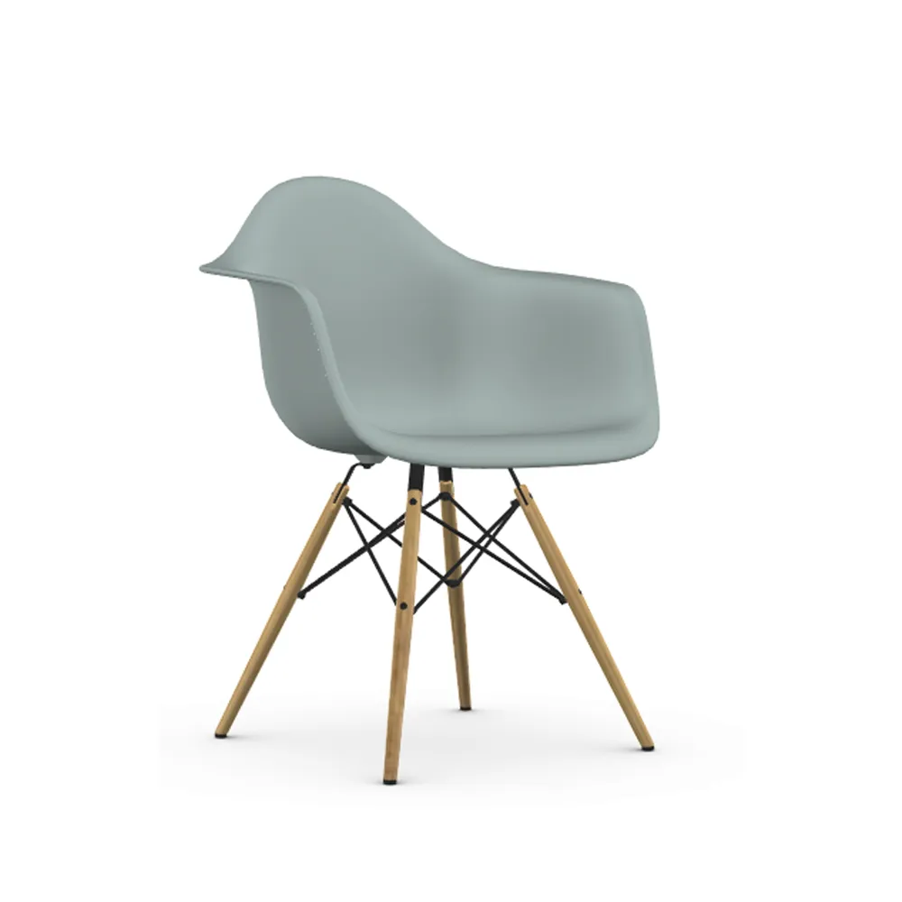 Eames Plastic Armchair RE DAW stol, 24 light grey-golden maple Vitra